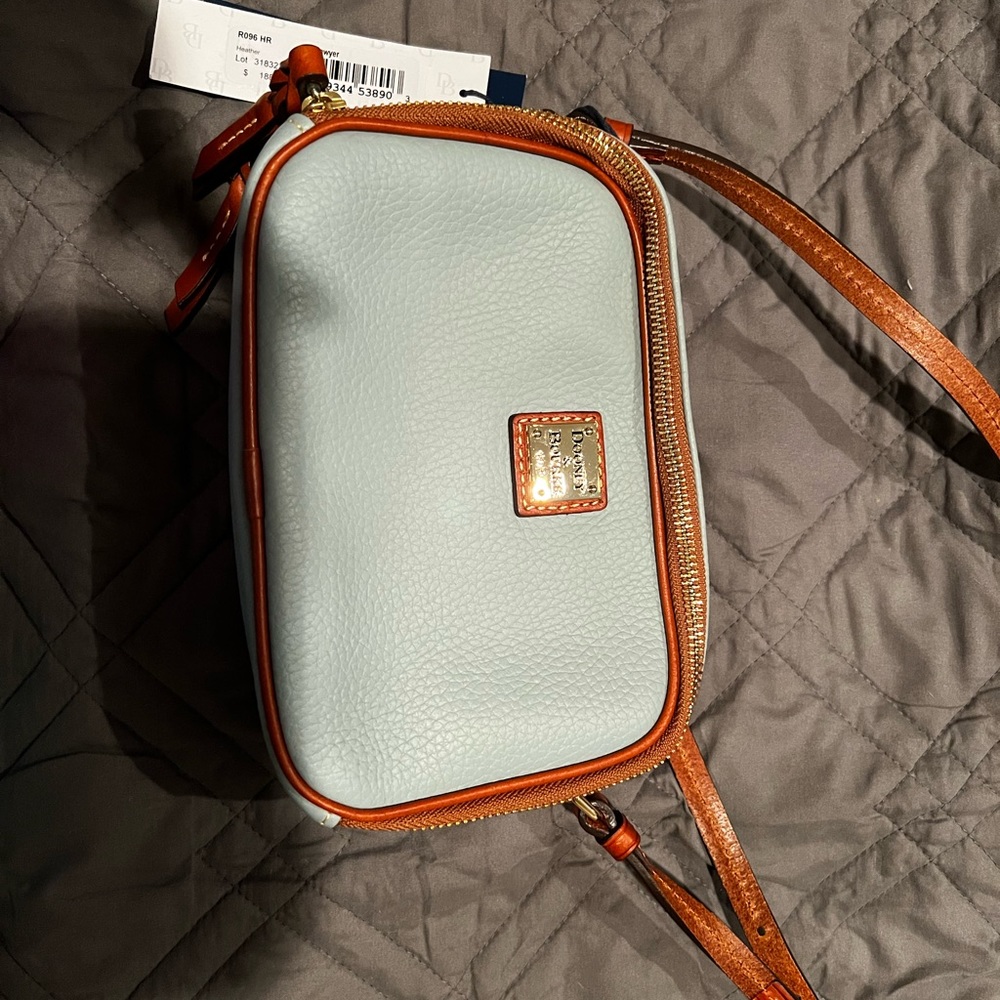 Dooney&Bourke crossbody bag